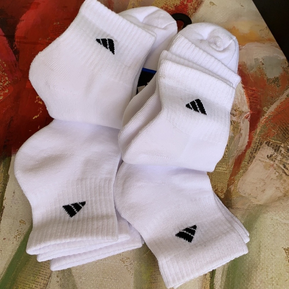 ADIDAS MEN’S CUSHIONED 6 pair QUARTER SOCKS - Picture 7 of 16